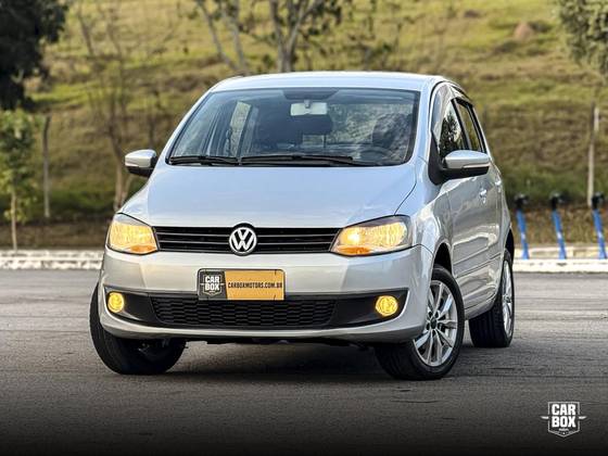 VOLKSWAGEN FOX 1.0 MI 8V FLEX 4P MANUAL VOLKSWAGEN FOX 1.0 MI 8V FLEX 4P MANUAL
